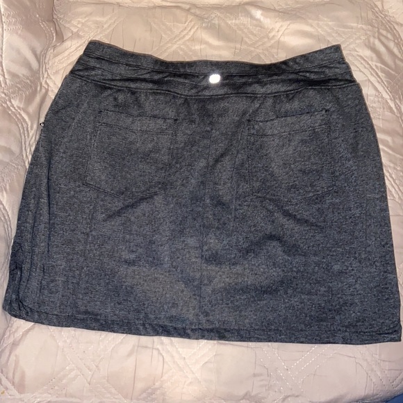 Tangerine skirt - Picture 3 of 4